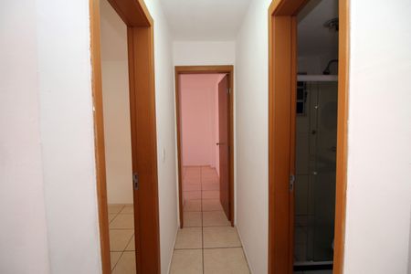 Sala - Corredor de apartamento à venda com 2 quartos, 52m² em Parada de Lucas, Rio de Janeiro