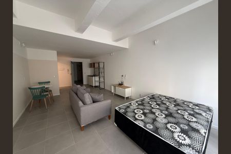 Studio para alugar com 32m², 1 quarto e sem vagaStudio
