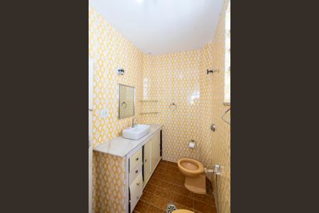 Apartamento à venda com 82m², 2 quartos e sem vagaBanheiro