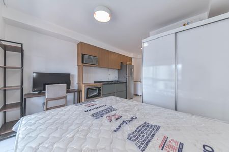 Quarto de kitnet/studio para alugar com 1 quarto, 28m² em Santo Amaro, São Paulo