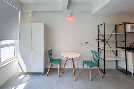 Kitnet/Studio para alugar com 1 quarto, 21m² em República, São Paulo