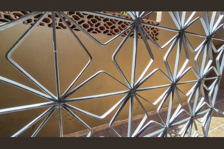 Vista da Sala de casa para alugar com 2 quartos, 2m² em Olaria, Rio de Janeiro