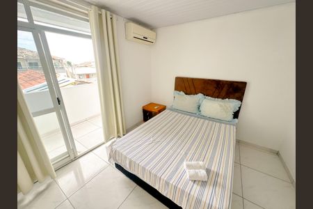 Casa para alugar com 75m², 2 quartos e 2 vagasQuarto 3