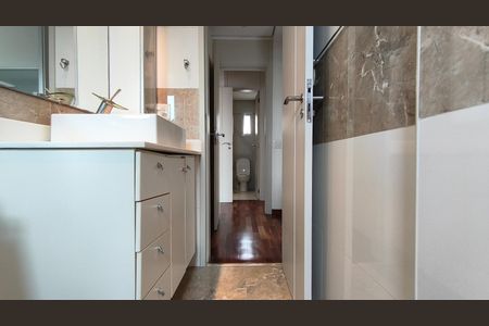 Apartamento para alugar com 170m², 2 quartos e 3 vagasBanheiro da Suíte