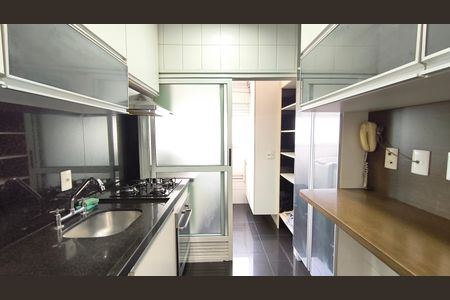 Apartamento para alugar com 170m², 2 quartos e 3 vagasCozinha