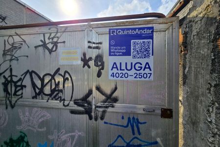 Casa para alugar com 70m², 2 quartos e sem vagaPlaca