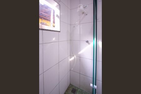 Casa para alugar com 70m², 2 quartos e sem vagaBanheiro