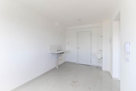 Apartamento para alugar com 40m², 2 quartos e sem vagaSala - Cozinha