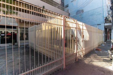 Apartamento à venda com 75m², 2 quartos e 1 vagaFachada