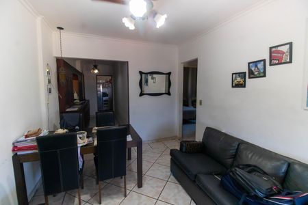 Apartamento à venda com 75m², 2 quartos e 1 vagaSala