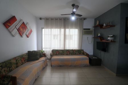 Sala de apartamento para alugar com 2 quartos, 64m² em Mar E Céu, Guarujá