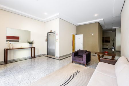 Apartamento à venda com 90m², 3 quartos e 2 vagasHall social