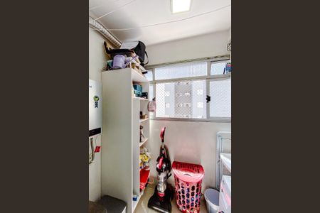 Apartamento para alugar com 58m², 2 quartos e 1 vagaÁrea de Serviço