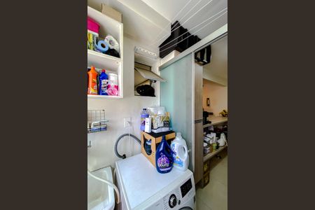 Apartamento para alugar com 58m², 2 quartos e 1 vagaÁrea de Serviço