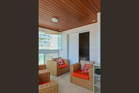 Apartamento para alugar com 106m², 2 quartos e 1 vagaSacada 