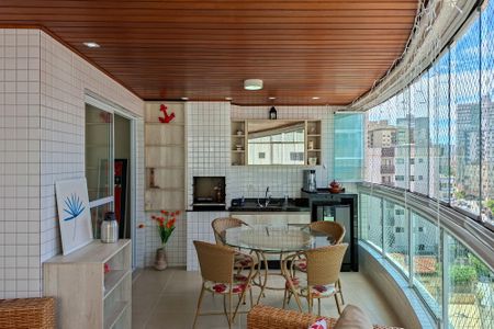 Apartamento para alugar com 106m², 2 quartos e 1 vagaSacada 