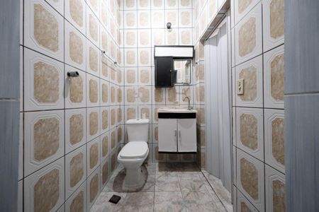 Banheiro de casa para alugar com 1 quarto, 40m² em Jardim Maringa, São Paulo