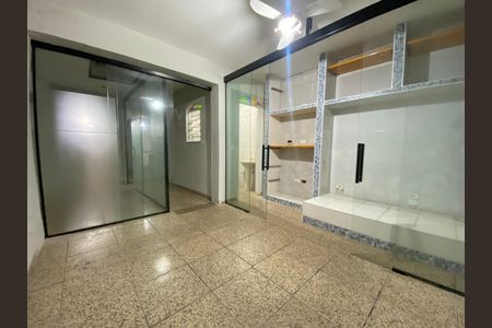 Casa à venda com 4 quartos, 110m² em Vila Gomes Cardim, São Paulo