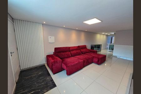 Casa à venda com 2 quartos, 140m² em Jardim das Vertentes, São Paulo