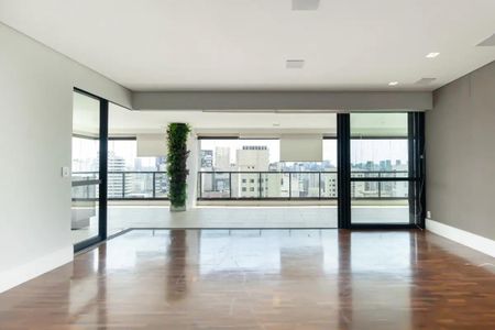 Apartamento à venda com 3 quartos, 184m² em Moema, São Paulo