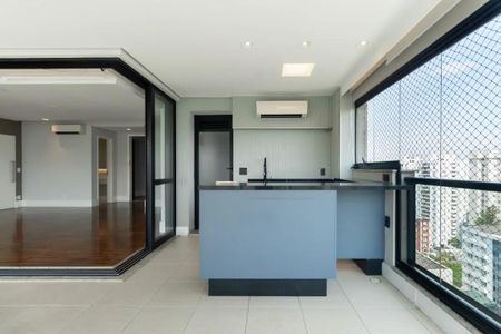 Apartamento à venda com 184m², 3 quartos e 3 vagas
