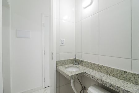 Apartamento à venda com 24m², 1 quarto e sem vaga Apartamento à venda com 24m², 1 quarto e sem vagaBanheiro