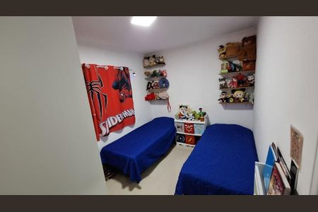 Casa à venda com 2 quartos, 180m² em Vila Luzita, Santo André