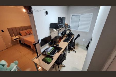 Casa à venda com 2 quartos, 180m² em Vila Luzita, Santo André