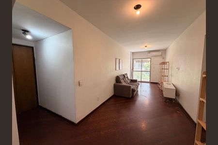 Apartamento à venda com 92m², 2 quartos e 1 vaga