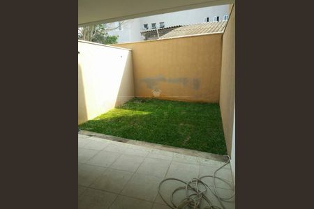 Casa à venda com 3 quartos, 134m² em Campo Grande, São Paulo