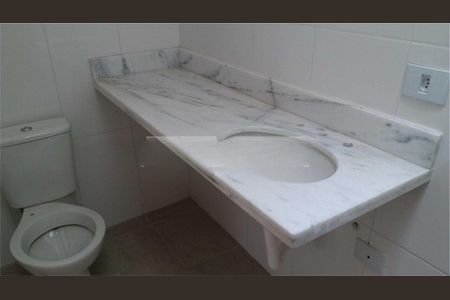 Casa à venda com 3 quartos, 134m² em Campo Grande, São Paulo