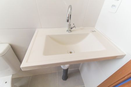 Apartamento para alugar com 43m², 2 quartos e 1 vaga Apartamento para alugar com 43m², 2 quartos e 1 vagaBanheiro