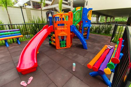 Apartamento para alugar com 43m², 2 quartos e 1 vaga Apartamento para alugar com 43m², 2 quartos e 1 vagaPlayground