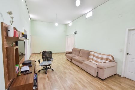 Casa para alugar com 400m², 4 quartos e 4 vagas Casa para alugar com 400m², 4 quartos e 4 vagasSala 2