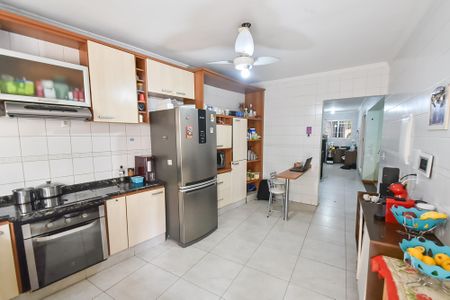 Casa para alugar com 400m², 4 quartos e 4 vagas Casa para alugar com 400m², 4 quartos e 4 vagasCozinha