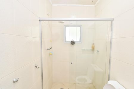 Casa para alugar com 400m², 4 quartos e 4 vagas Casa para alugar com 400m², 4 quartos e 4 vagasBanheiro da suíte 3