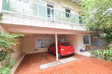 Casa para alugar com 400m², 4 quartos e 4 vagas Casa para alugar com 400m², 4 quartos e 4 vagasGaragem