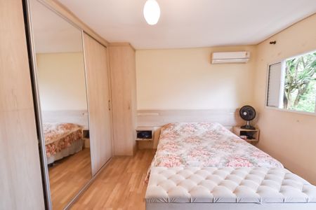 Casa para alugar com 400m², 4 quartos e 4 vagas Casa para alugar com 400m², 4 quartos e 4 vagasSuíte 4