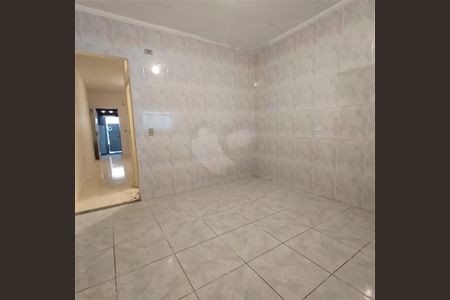 Casa à venda com 2 quartos, 104m² em Jardim Casablanca, São Paulo