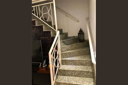 Casa à venda com 100m², 3 quartos e 2 vagas