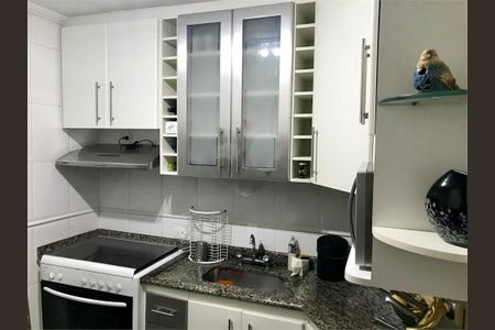 Casa à venda com 100m², 3 quartos e 2 vagas