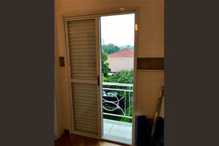 Casa à venda com 100m², 3 quartos e 2 vagas