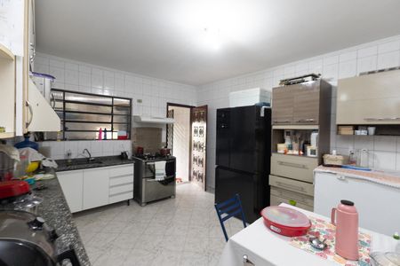 Casa para alugar com 160m², 2 quartos e 1 vagaCozinha