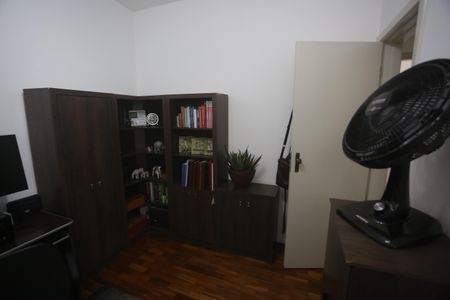 Apartamento à venda com 120m², 3 quartos e 1 vagaQuarto 2