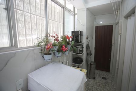 Apartamento à venda com 120m², 3 quartos e 1 vagaArea de serviço