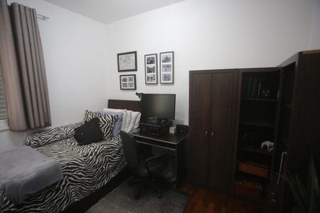 Apartamento à venda com 120m², 3 quartos e 1 vagaQuarto 2