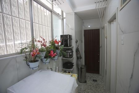 Apartamento à venda com 120m², 3 quartos e 1 vagaArea de serviço