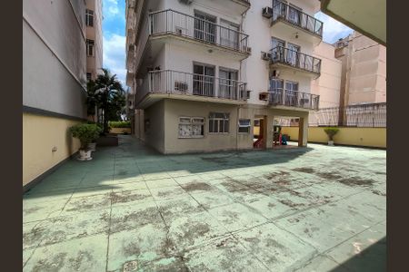 Apartamento à venda com 90m², 2 quartos e 1 vagaÁrea comum - Playground