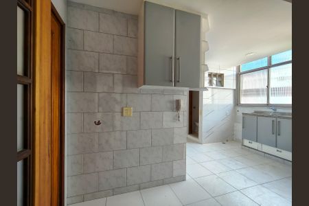 Apartamento à venda com 90m², 2 quartos e 1 vagaCozinha e Área de Serviço