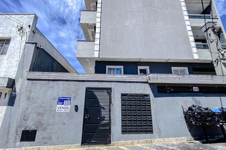 Apartamento à venda com 34m², 2 quartos e 1 vagaFachada - Plaquinha